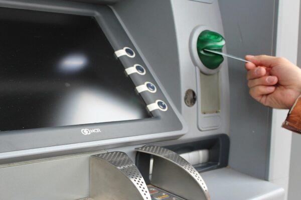 ATM’lerde Günlük Para Çekme Limitleri Güncellendi