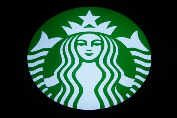Starbucks Türkiye’de Ürün Fiyatlarına %30 Zam Uyguladı