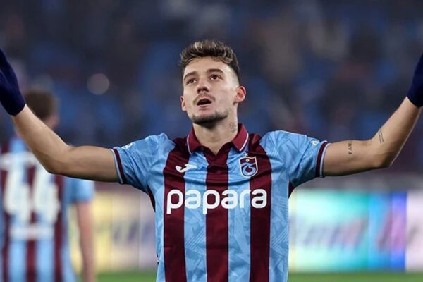 Trabzonspor’da Fenerbahçe Derbisi Öncesi Muçi İçin Kart Riski
