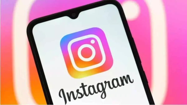 Instagram Plus’la Hikayeler Gizlice İzlenebilecek!