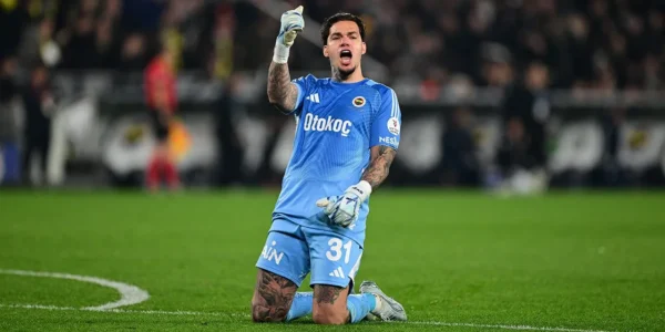 90+8’de Gol Yiyen Fenerbahçeli Ederson’un Menajeri İstanbul’u Çağrıldı!