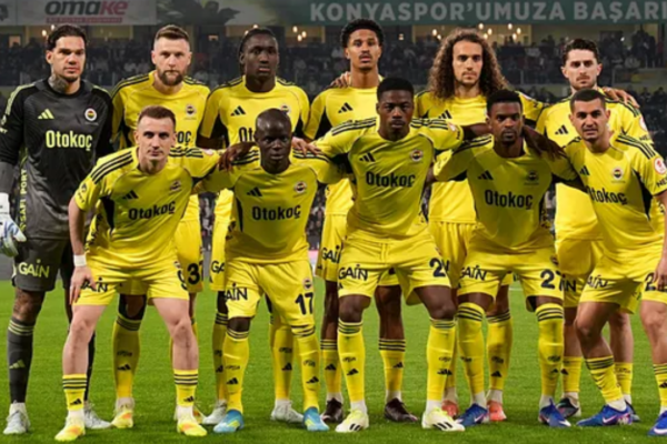 Fenerbahçe 3 Yıldıza Kancayı Taktı!