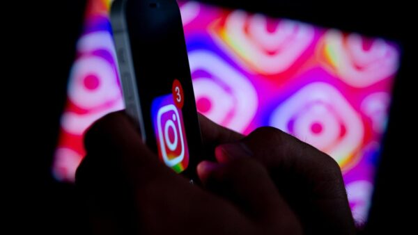 Instagram’dan Sadece Bir Kez Görüntülenebilen Instants Uygulaması!