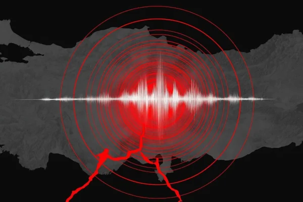 Son Dakika Gelişmesi: İstanbul’da Deprem Hissedildi!