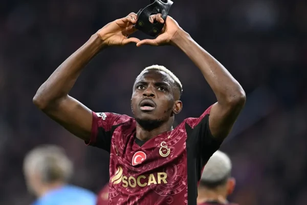 Victor Osimhen Derbide Forma Giyecek mi?