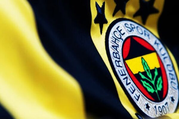 Fenerbahçe’de Teknik Direktör Yarışında Sürpriz İsimler Gündemde