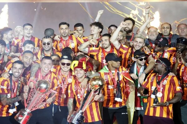 Galatasaray Şampiyonluk Kutlaması Hangi Kanalda Canlı Yayınlanacak?