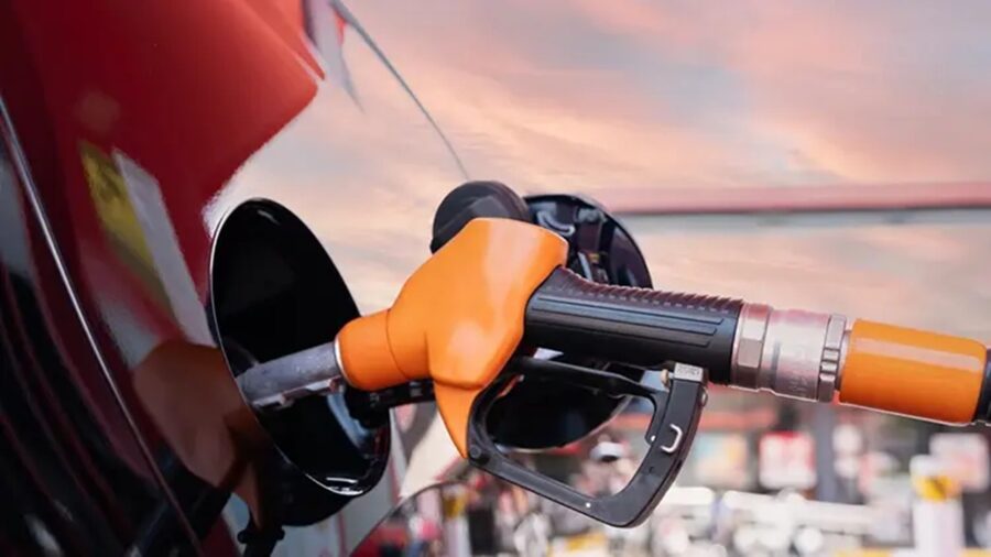 Araç Sahiplerini Sevindiren Haber! Motorine Gece Yarısı İndirimi Uygulanacak
