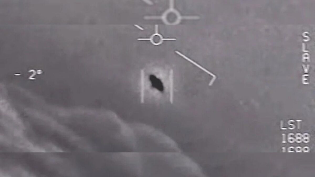 Trump Yönetimi Onlarca Yıldır Saklanan UFO Dosyalarını Kamuoyuyla Paylaştı!