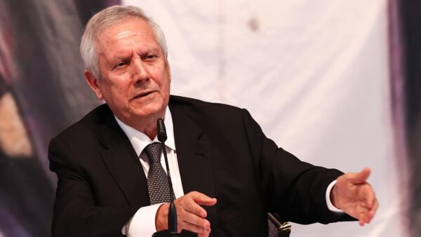 Fenerbahçe’de Yeni Yönetim Seçimin Ardından En Az 10 Futbolcuyla Yollara Ayıracak!