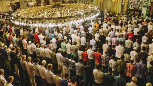 2026 Kurban Bayramı Namazı Saatleri Açıklandı: İstanbul, Ankara, İzmir ve 81 İlde Bayram Namazı Vakitleri