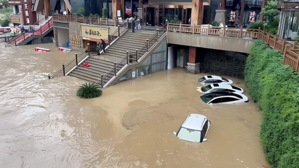 Çin’de Sel Felaketi: En Az 10 Kişi Öldü