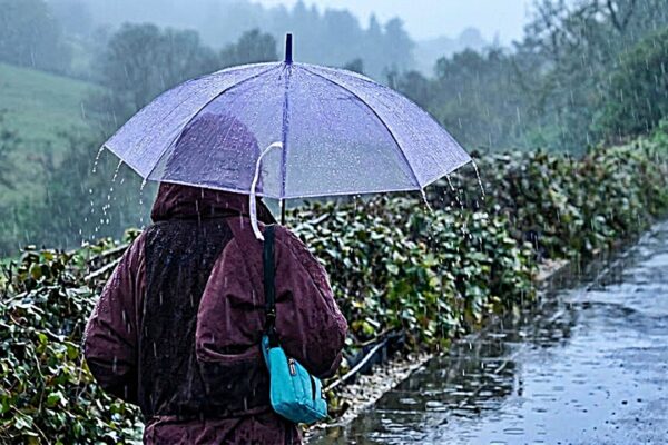 Meteoroloji Uyardı: Türkiye Genelinde 5 Gün Sürecek Sağanak Yağış!