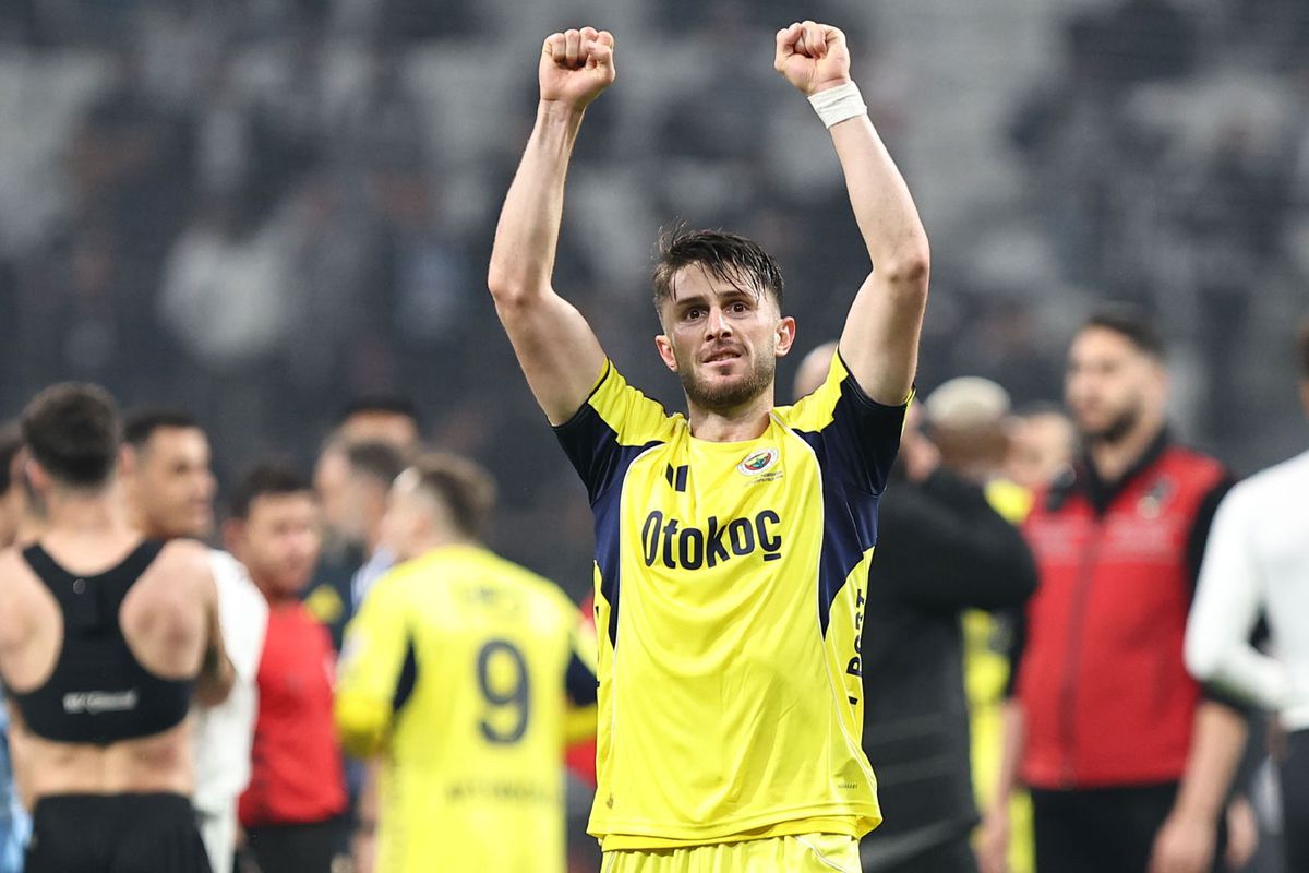 Fenerbahçe’den Ayrılacak İlk İsim Belli Oldu!