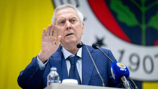 Aziz Yıldırım Dünya Yıldızını Fenerbahçe’ye Getiriyor!