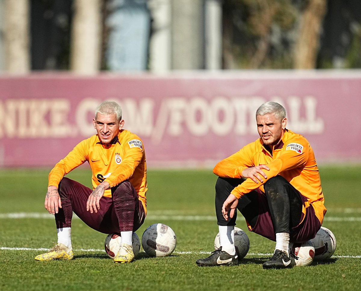 Lucas Torreira, Icardi’nin Arjantin’e dönüp dönmeyeceğini açıkladı