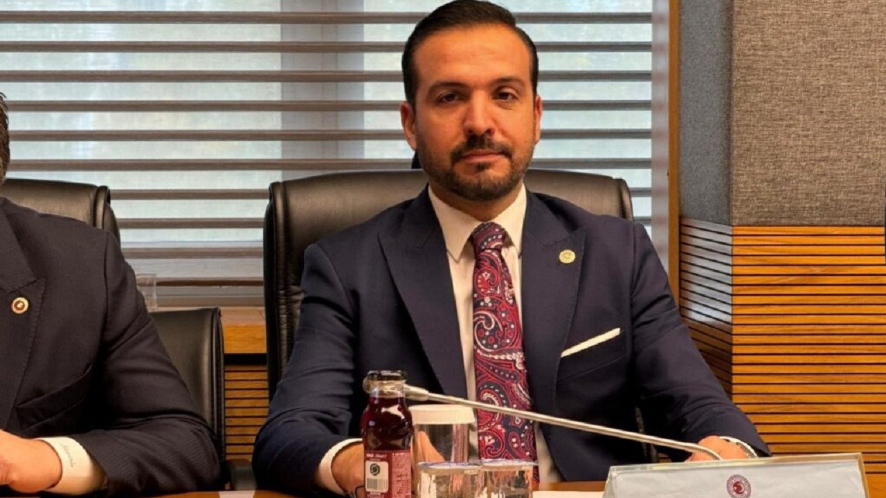 Kürşad Zorlu