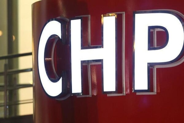 CHP’den 106 vekil istifa edip yeni partiye geçecek!