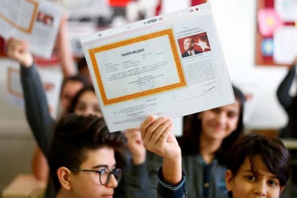 Karne günü okullar yarım gün mü, tam gün mü? 26 Haziran okul var mı?  
