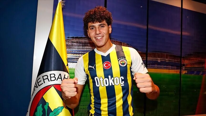 Fenerbahçe’nin yollarını ayıracağı 7 futbolcu belli oldu