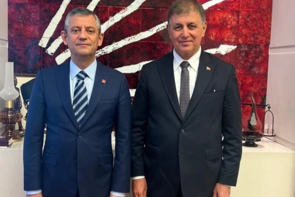 Özgür Özel’den Cemil Tugay’ın CHP’den istifasına yönelik dikkat çeken açıklama