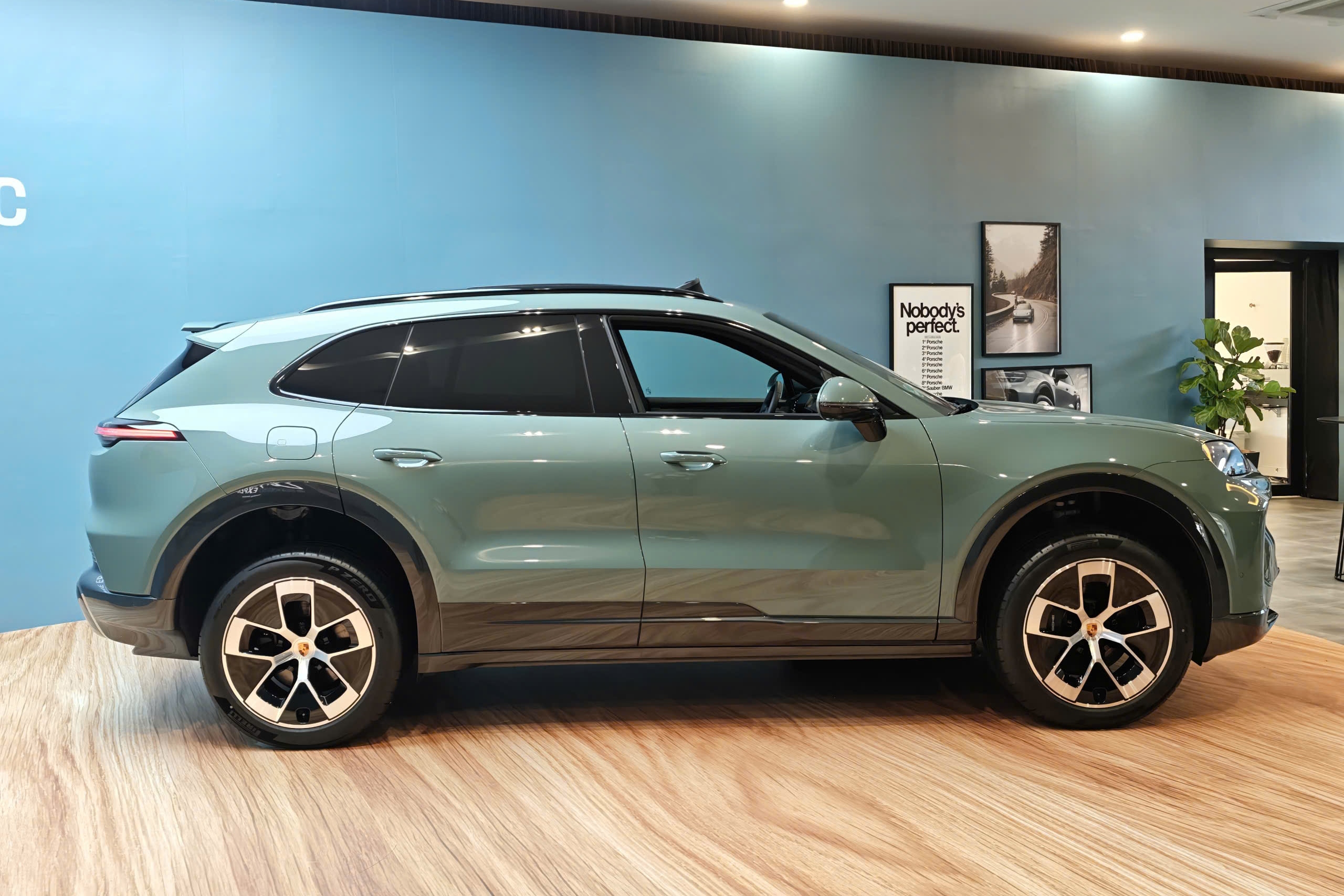 Elektrikli Porsche Cayenne Türkiye fiyatı belli oldu! İşte menzil ve teknik özellikler