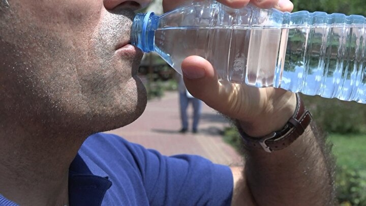 Plastik Şişelerde Su İçenleri Bekleyen 6 Tehlike!