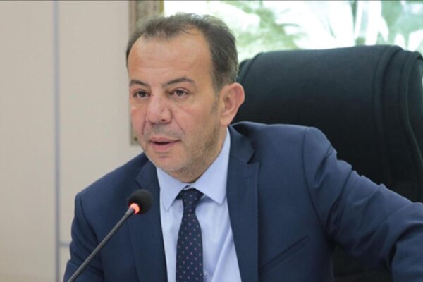Tanju Özcan’a cinsel istismardan tahliye kararı