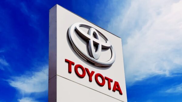 Toyota’nın Tahtı Sarsıldı: İkinci Sıraya Geriledi
