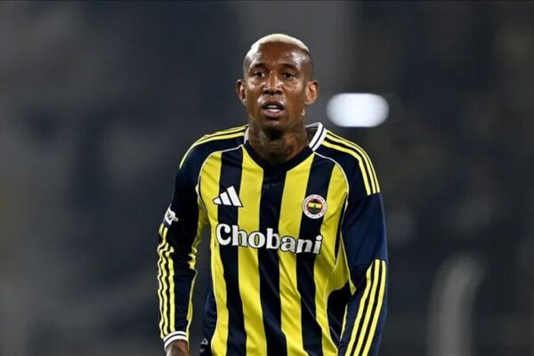 Vedat Muriqi ve Kante sonrası Talisca’da sakatlandı