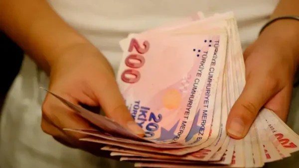 SGK duyurdu: Borç faizi düştü, vade süresi uzadı