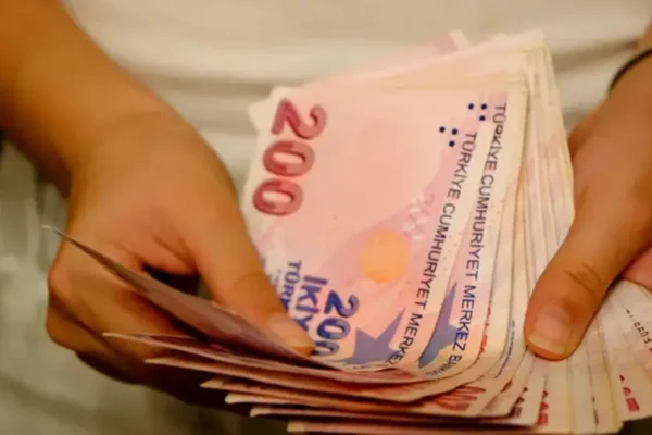 SGK duyurdu: Borç faizi düştü, vade süresi uzadı