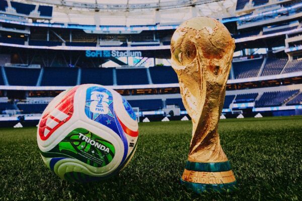 FIFA’dan Türk şirketine tarihi yetki: Dünya Kupası’nın resmi üreticisi oldu