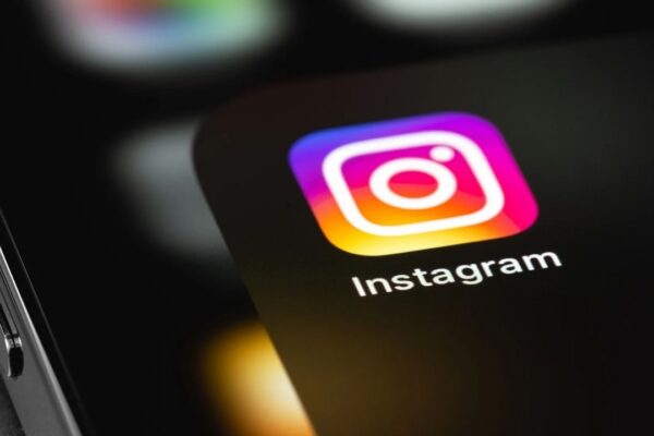 Instagram kullanıcılarına uyarı: Gizliliğinizi korumak için iki ayarı hemen kapatın