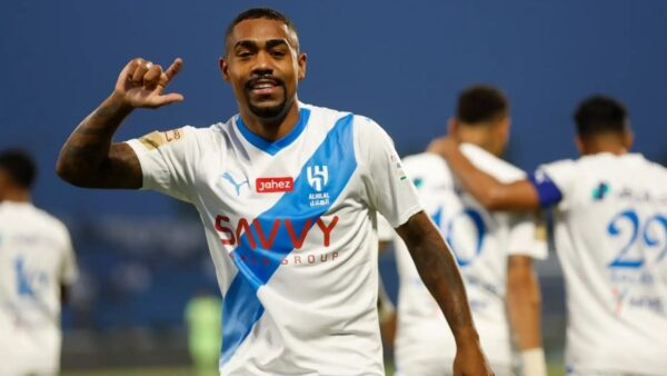 Fenerbahçe Brezilyalı kanat oyuncusu Malcom ile temas kurdu