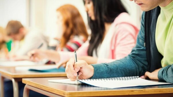 Binlerce kişiyi ilgilendiriyor! Öğrenci affı düzenlemesi Meclis’te görüşülecek