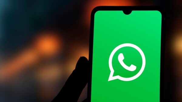 Whatsapp’a yeşil nokta güncellemesi geliyor: Kimlerin çevrim içi olduğu anında görülecek