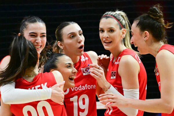 Türkiye-Kanada voleybol maçının ne zaman oynanacağı açıklandı