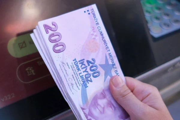 Aile Bakanı Göktaş duyurdu: Zamlı sosyal yardımlar bugün hesaplara yattı