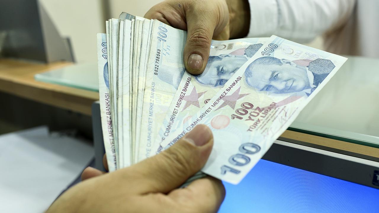 Emekli maaşına ek zam: Tarih verildi