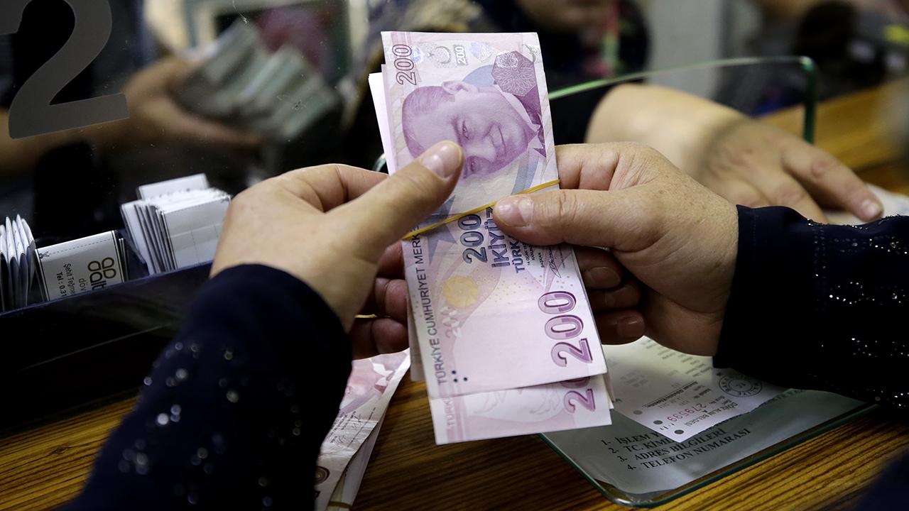 Emekli maaşına ek zam: Tarih verildi