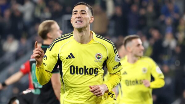 Mert Müldür’den Fenerbahçe’ye kötü haber