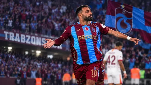 Muhammed Salah hız sınırını aştı: 6 ay araç kullanma yasağı