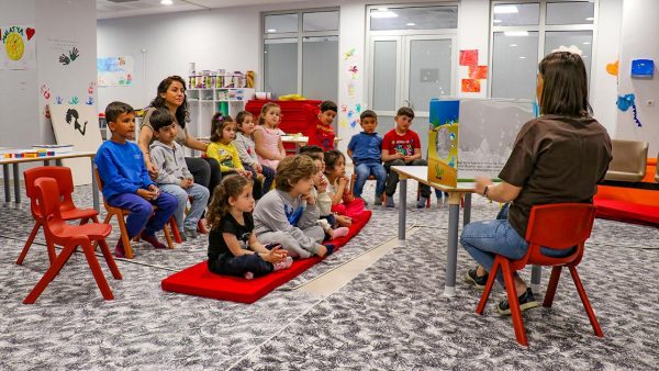 İş yerlerinde yeni dönem: Kreş ve emzirme odası zorunluluğu gündemde